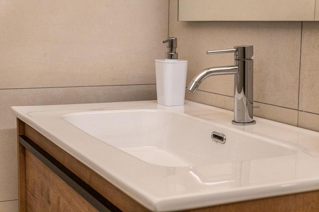 Le Cave Apartment Bari Bagian luar foto